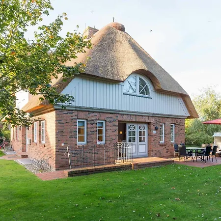 Holiday home Haus Josias A - Rechts *